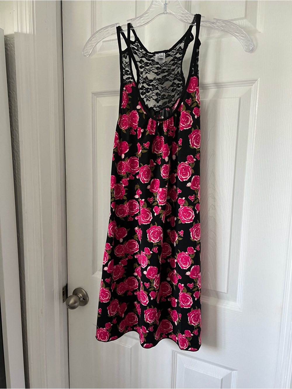 women Black and Hot Pink Rose Print Lace-Back nightgown